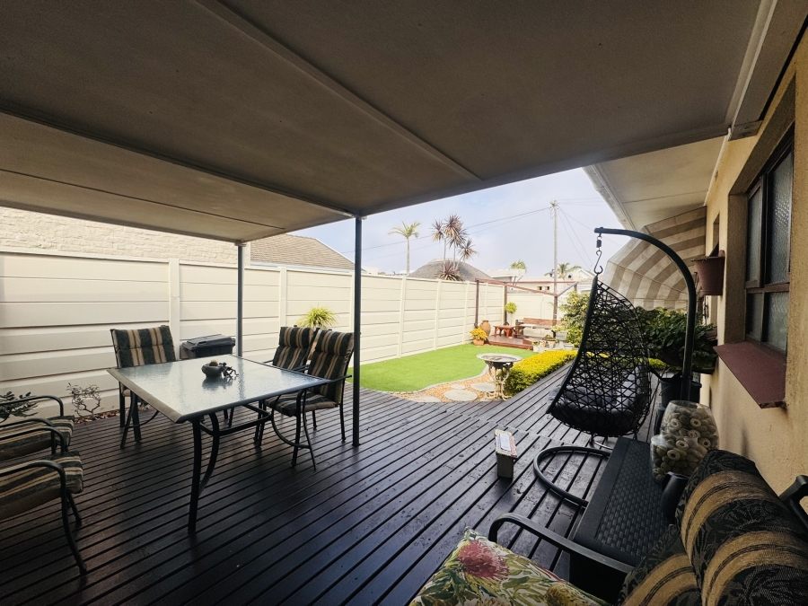 To Let 4 Bedroom Property for Rent in Goedehoop Western Cape